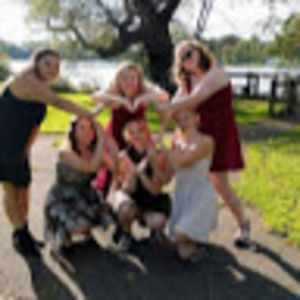 Meet your Posher, Emma